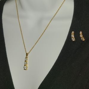 Necklace and earring set